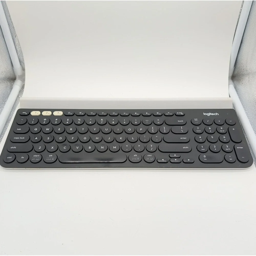 LOGITECH K780 Multi Device Wireless Keyboard Tested Working NO Dongle EUC